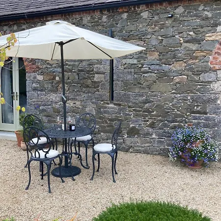 The Garden At The Courtyard,townley Hall Daire *